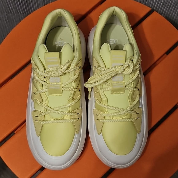 UGG Lemon Lime La Cloud Lace Fashion Platform Sneakers, Women US 10/ EUR 41 NWOB - Picture 2 of 12